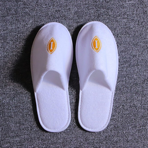 Custom Wholesale Terry Cloth Disposable Hotel Slippers Non‑Slip Anti‑Skid Guest Slippers For Hotel Resort Hospitality Suppliers