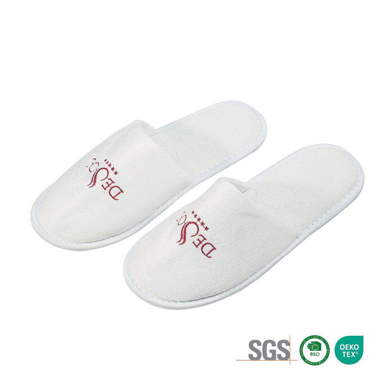 Custom Logo White Velour Hotel Slippers Anti‑Slip Sole Bulk OEM Factory